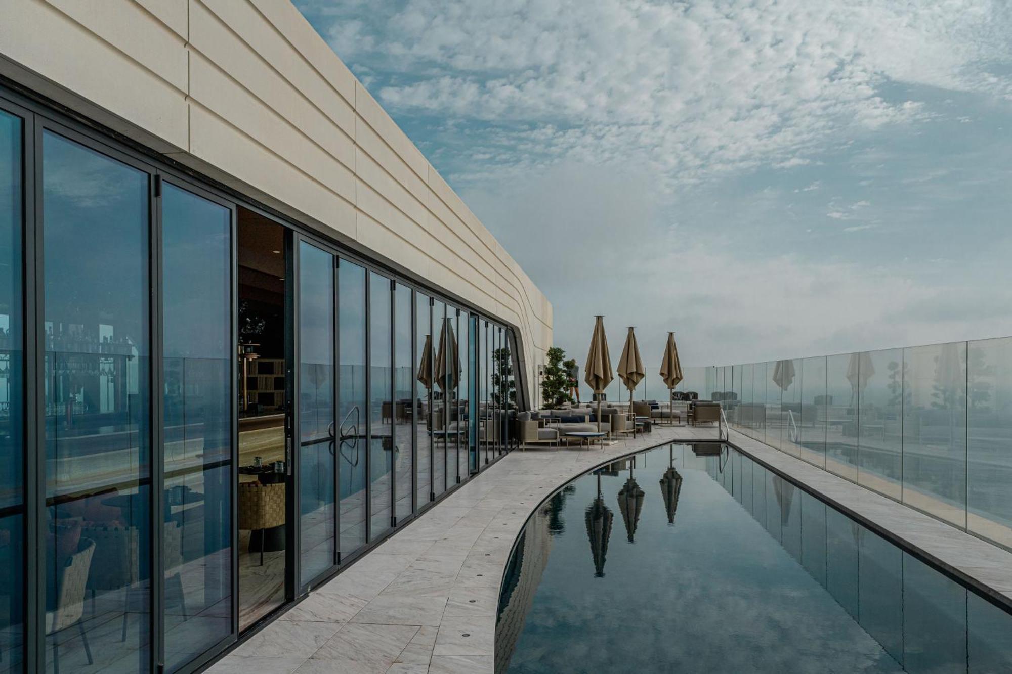 Prestigious With Common Roof Top Pool In Mercury Tower * Saint Julian's
